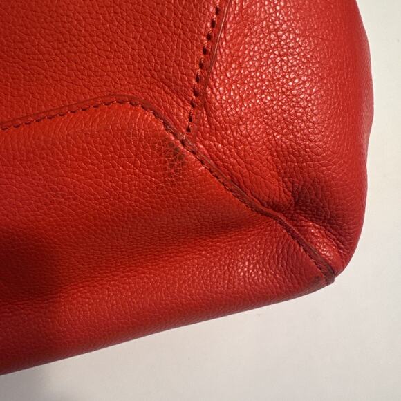 Letizia Large Red Tote Bag Purse, Spacious Shoulder Shopper, 17” Wide Xmas - Picture 4 of 8